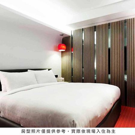 Royal Hotel Group- Central Park Branch Гаосюн Экстерьер фото